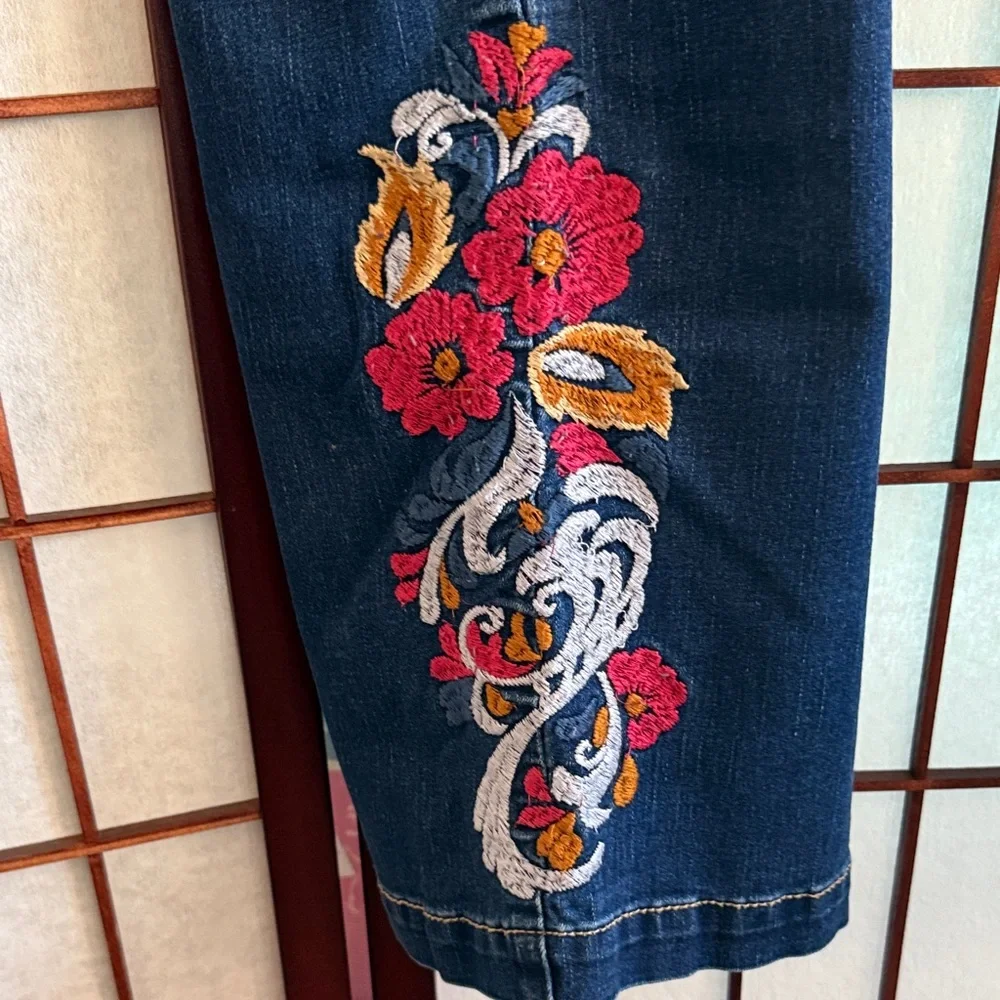 Blue Desire Jeans, size XL - Picture 3 of 9